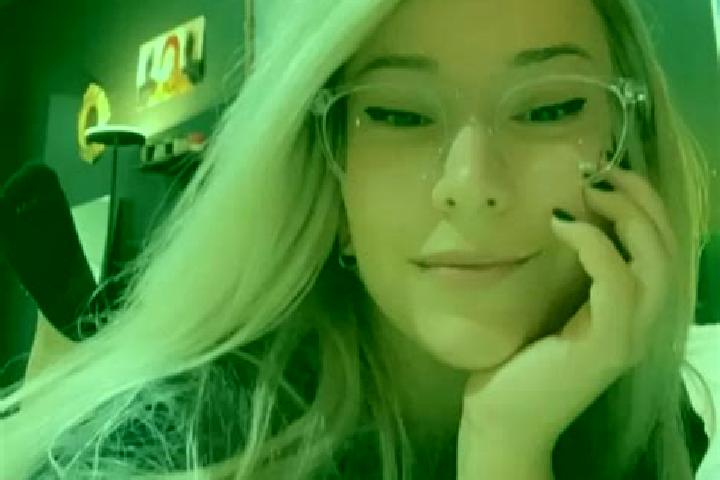 10 escort profiles in Carrocera, Spain. Browse companions, services, rates and book online. Incall and outcall available.