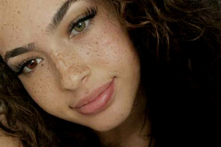 7 escort profiles in Mrakovo, Russia. Browse companions, services, rates and book online. Incall and outcall available.