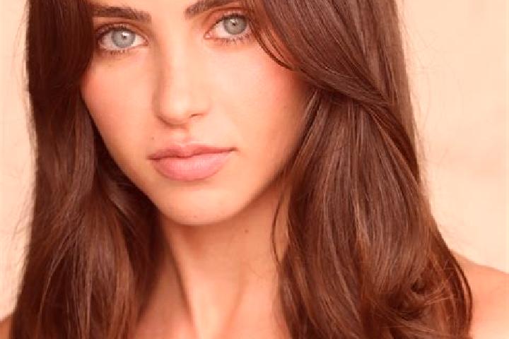 8 escort profiles in Wallalong, Australia. Browse companions, services, rates and book online. Incall and outcall available.