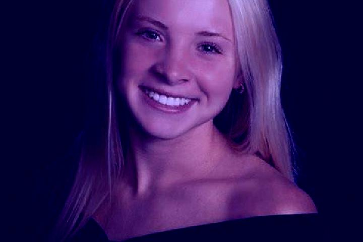 Addison, 23 — Escort in Kupchegen, Russia