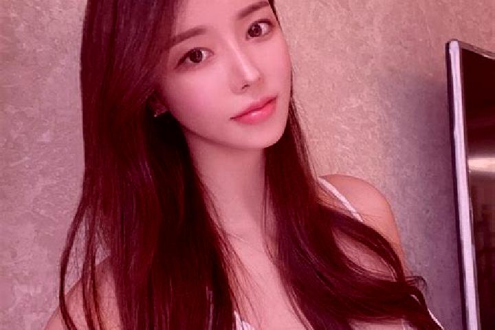 Addison, 36 — Escort in Lezhu, China