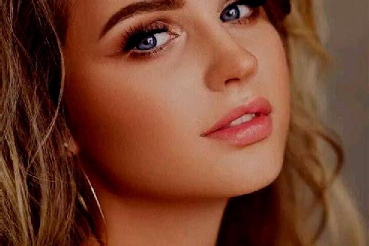 Alice, 27 — Escort in Alfarrasi, Spain
