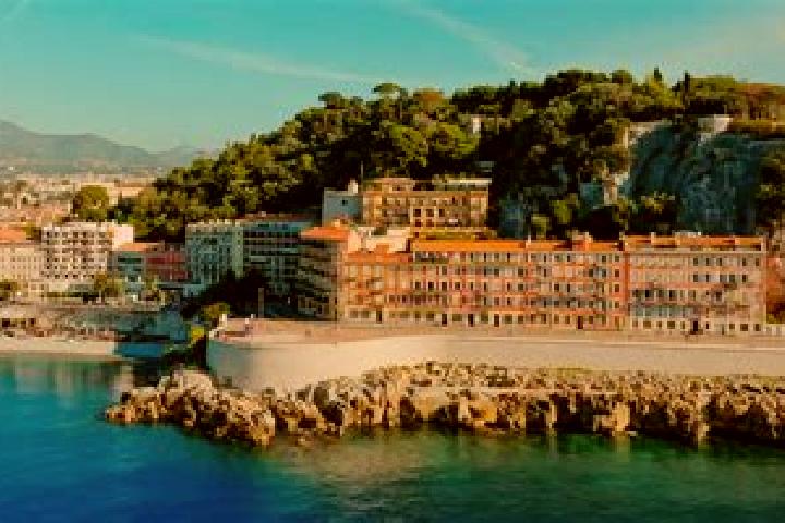 Alice, 31 — Escort in Bazouges-la-Perouse, France