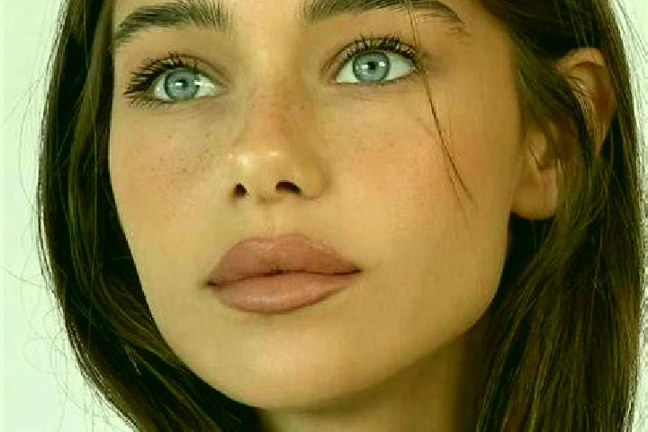 Alice, 33, a brunette brown-eyed european companion based in San Bartolo Lanzados. Offering Overnight, Striptease, Couples. Available for incall and outcall,...