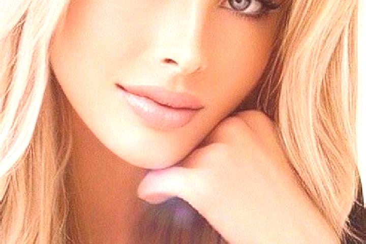 Alice, 35, a chestnut grey-eyed mediterranean companion based in Stjepan-Polje. Offering Duos, Erotic Massage, Striptease. Available for incall and outcall, ...