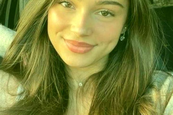 Aria, 20, a brunette brown-eyed asian companion based in Blaengwynfi. Offering Fetish, Couples, Duos. Available for incall and outcall, overnight bookings av...