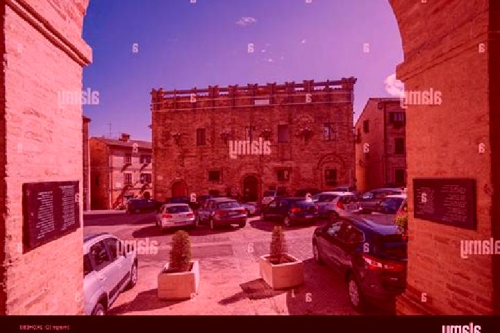 Aria, 24 — Escort in Valeni-Podgoria, Romania