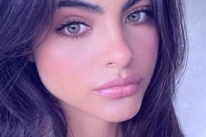 Ariana, 30, a red hazel-eyed caucasian companion based in Nokomis. Offering Girlfriend Experience, Duos, Massage, A-Level. Available for incall and outcall, ...