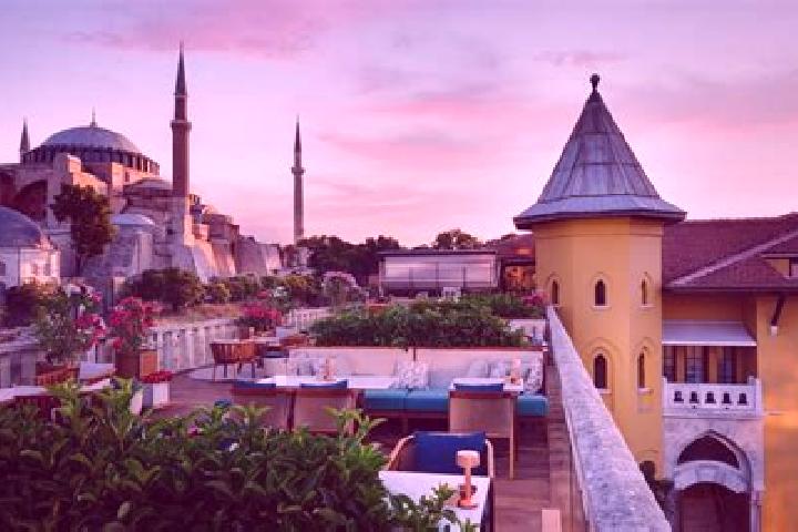 Aubrey, 21 — Escort in Mariposa, United States
