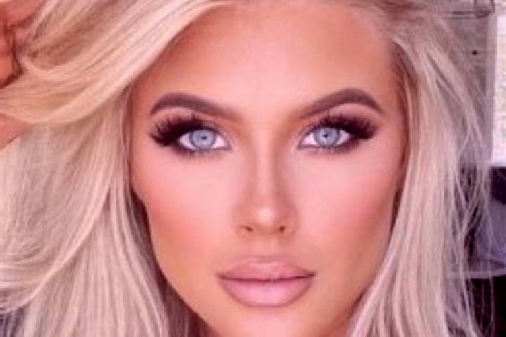 Aubrey, 25, a chestnut blue-eyed mixed companion based in Farward Kahuta. Offering Deep French Kissing, BDSM, Tantra. Available for incall and outcall, day a...