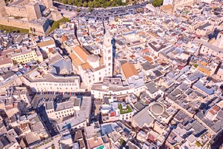 Aubrey, 28, a red hazel-eyed caucasian companion based in Sakaw. Offering Tantra, CIM, Couples. Available for incall and outcall, day and evening dates.