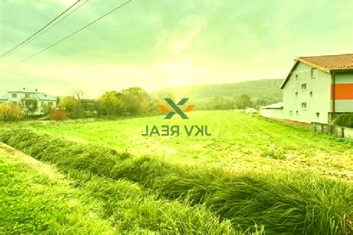 Ava, 26 — Escort in Carvide, Portugal