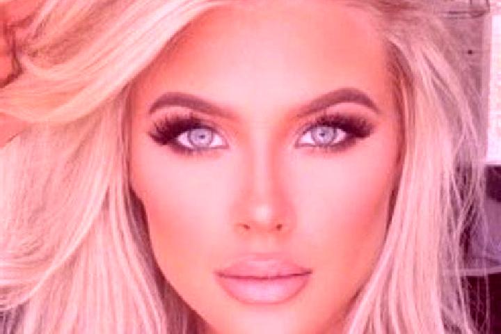 Ava, 29, a red green-eyed mediterranean companion based in Alfarelos. Offering Domination, Travel Companion, Massage, Dinner Date. Available for incall and o...