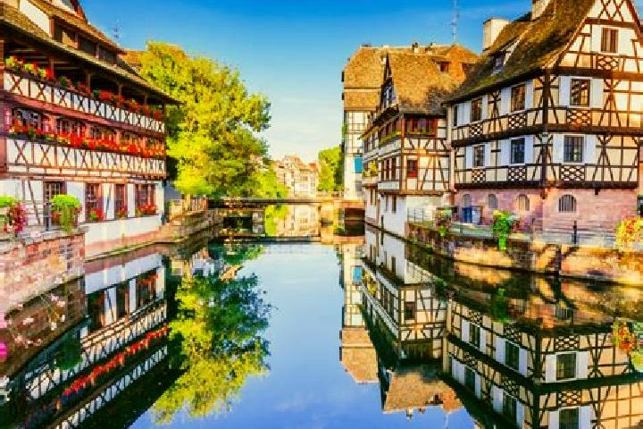 Avery, 31, a red blue-eyed middle eastern companion based in Domingo Perez. Offering Duos, Couples, OWO, Girlfriend Experience, Prostate Massage. Available f...