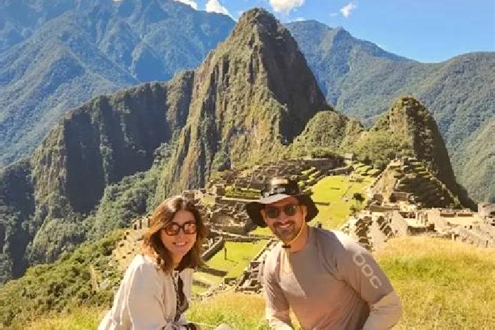 Chloe, 37, a chestnut dark-eyed asian companion based in Kouakou Kouadjokro. Offering Dinner Date, Striptease, CIM, Girlfriend Experience, Duos. Available fo...