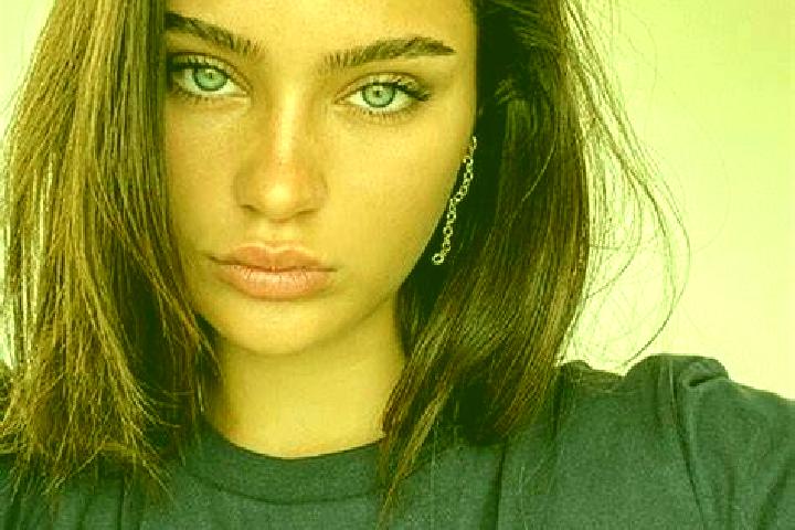 Chloe, 39, a auburn brown-eyed middle eastern companion based in Rocchetta a Volturno. Offering Massage, Roleplay, Girlfriend Experience, A-Level, CIM. Avail...