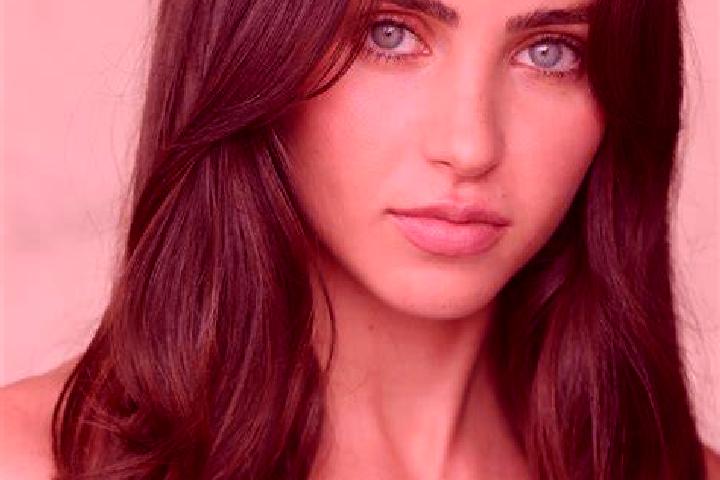 Clara, 22, a platinum blonde grey-eyed ebony companion based in Gueira de Melena. Offering Party Girl, Tantra, Duos, OWO. Available for incall and outcall, o...