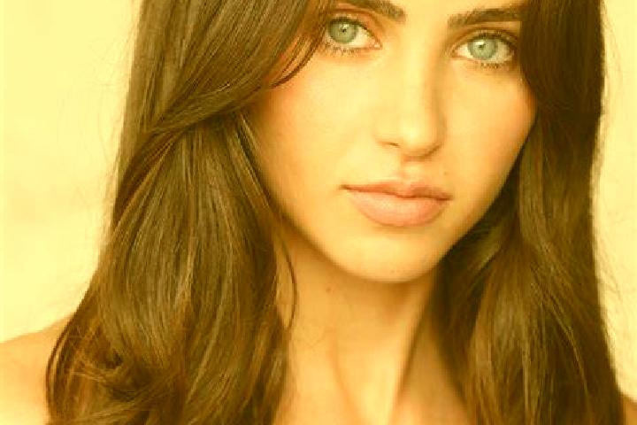 Clara, 25, a black brown-eyed caribbean companion based in Doi Lo. Offering Couples, Erotic Massage, Girlfriend Experience. Available for incall and outcall,...