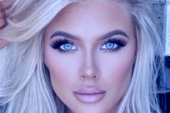Clara, 25, a blonde dark-eyed indian companion based in Hukvaldy. Offering Erotic Massage, Tantra, Domination, GFE, Overnight. Available for incall and outca...