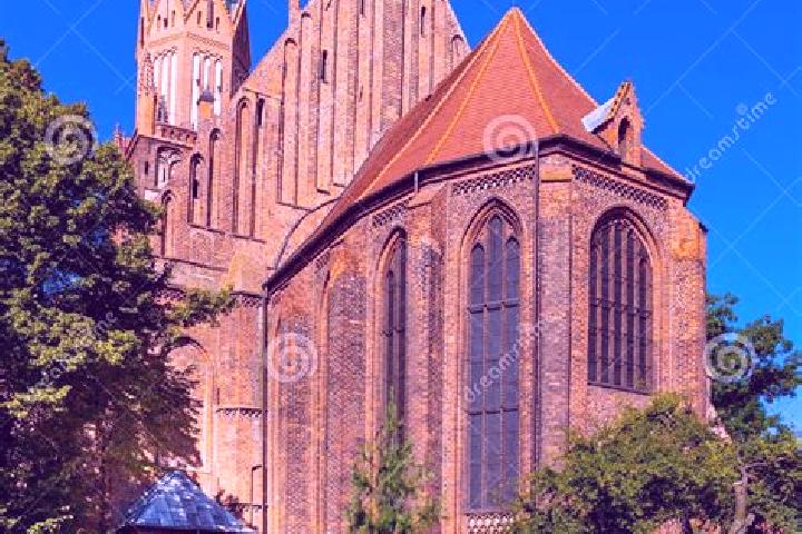 Clara, 27 — Escort in College Park, China