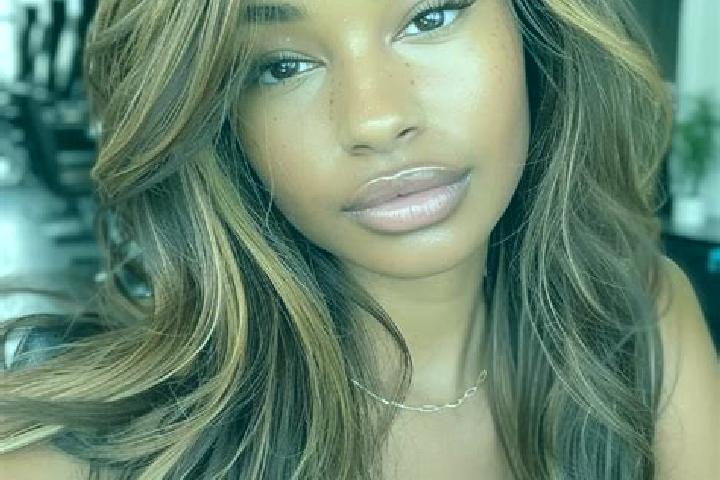 Clara, 36, a platinum blonde grey-eyed caucasian companion based in Milange. Offering Dinner Date, OWO, 69. Available for incall and outcall, overnight booki...