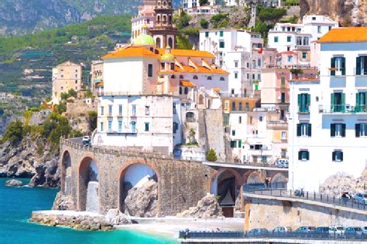 Eleanor, 34 — Escort in Stallehr, Austria