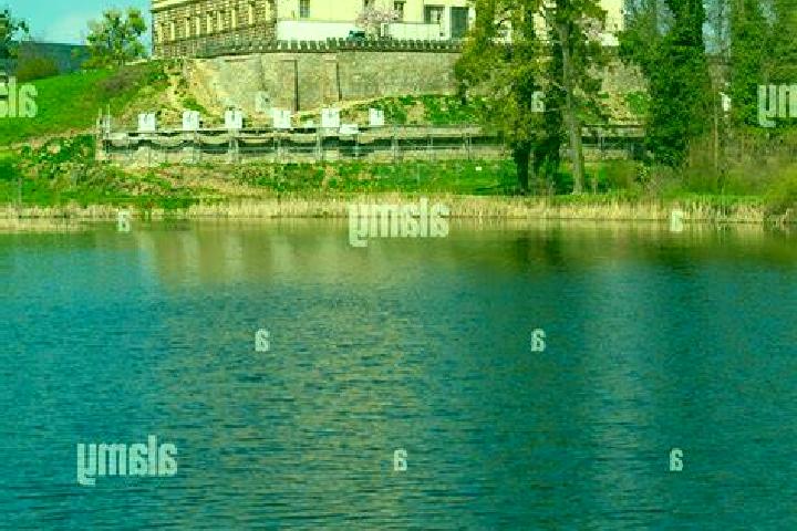 Elizabeth, 24, a red green-eyed mixed companion based in Mtskheta. Offering Girlfriend Experience, 69, Couples, OWO. Available for incall and outcall, day an...
