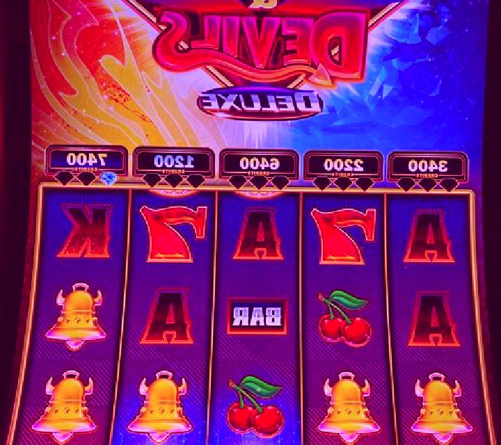 Elizabeth, 31, a chestnut brown-eyed asian companion based in Vadu Crisului. Offering Girlfriend Experience, Couples, Deep French Kissing, Party Girl. Availa...