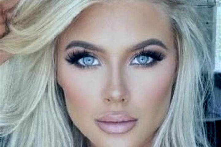 Elizabeth, 32, a blonde hazel-eyed european companion based in Friockheim. Offering Girlfriend Experience, Striptease, A-Level, Dinner Date, Fetish. Availabl...