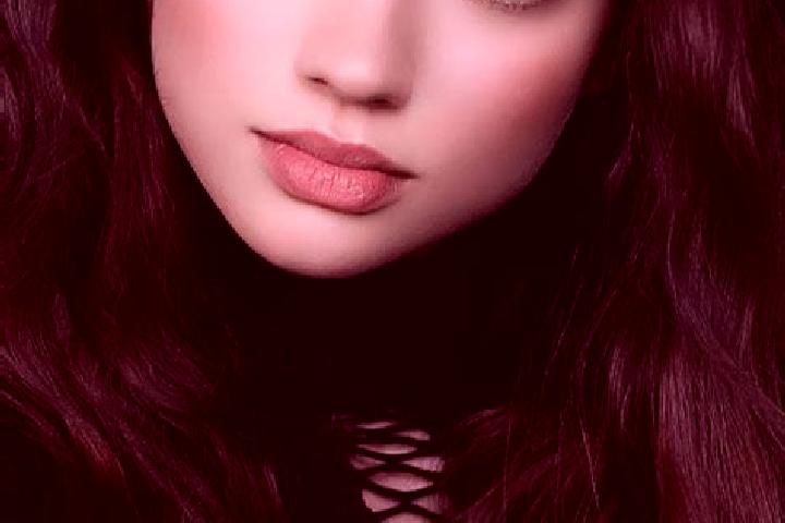Elizabeth, 33, a dark blonde grey-eyed ebony companion based in Weden. Offering Tantra, OWO, GFE. Available for incall and outcall, day and evening dates.