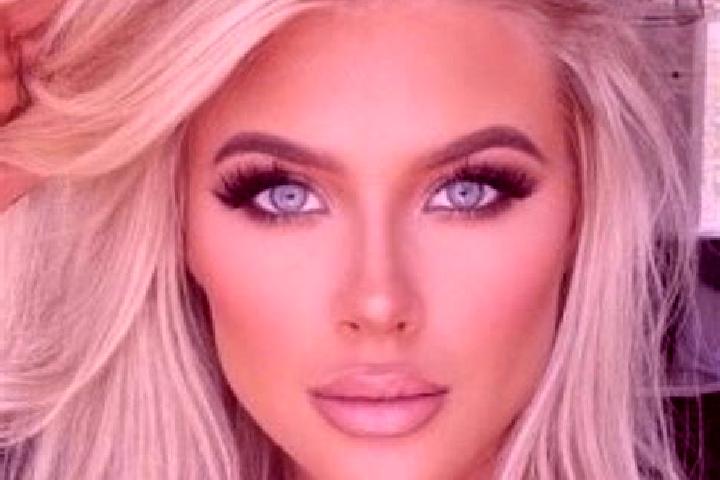 Ella, 20, a platinum blonde amber-eyed middle eastern companion based in Hiramandalam. Offering Erotic Massage, A-Level, Massage, Striptease, Fetish. Availab...