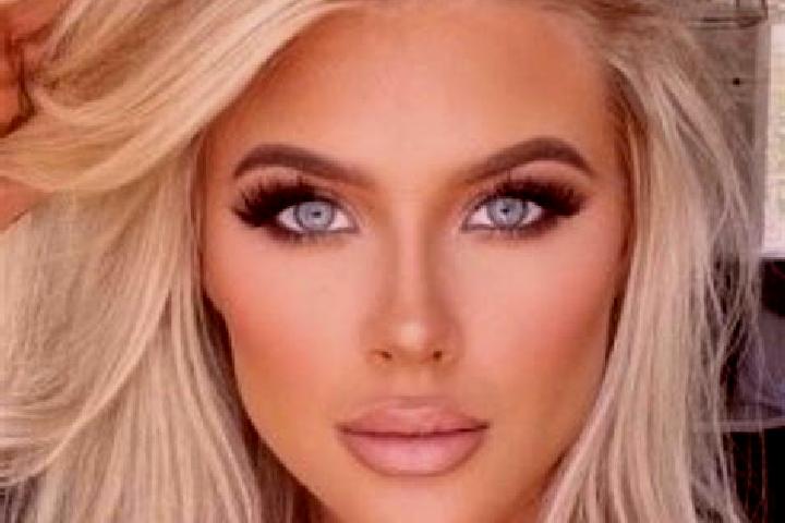 Ellie, 31, a red grey-eyed indian companion based in Yamansu. Offering Girlfriend Experience, Duos, Prostate Massage. Available for incall and outcall, day a...
