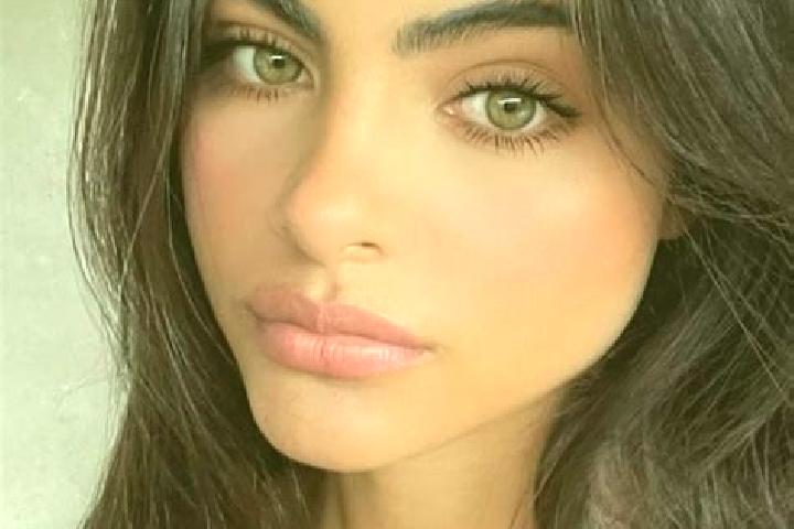 Ellie, 34, a black hazel-eyed latina companion based in Massa Finalese. Offering Prostate Massage, Tantra, BDSM. Available for incall and outcall, overnight ...
