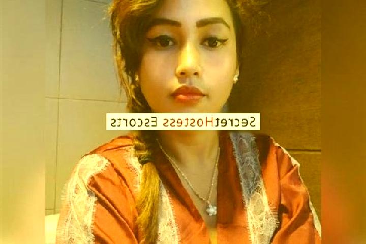 Emily, 20 — Escort in Yamanashi, Japan
