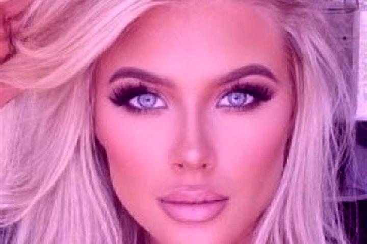 Emily, 27, a blonde grey-eyed mediterranean companion based in Tocane-Saint-Apre. Offering Couples, Deep French Kissing, Dinner Date. Available for incall an...