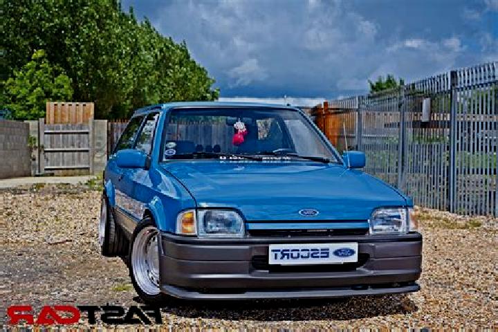 escort Cisek