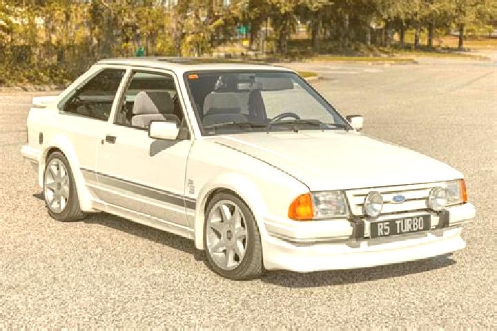 escort Clancy