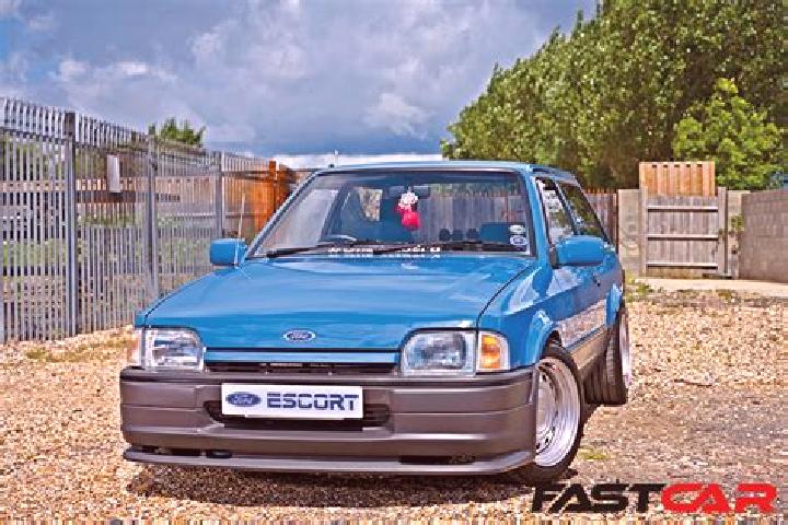 escort Combita