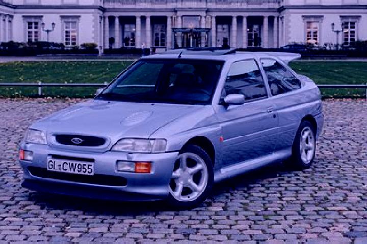 escort Comines