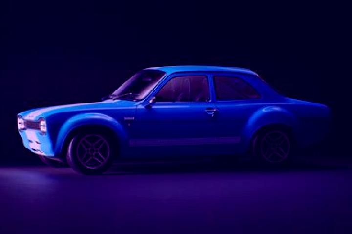 escort Comosteni