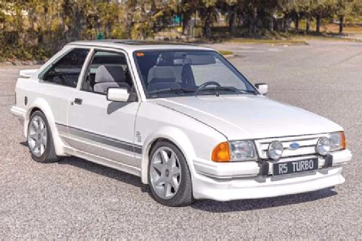 escort Crigglestone