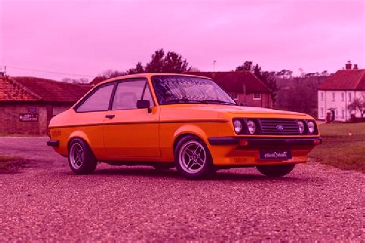 escort Crosbies