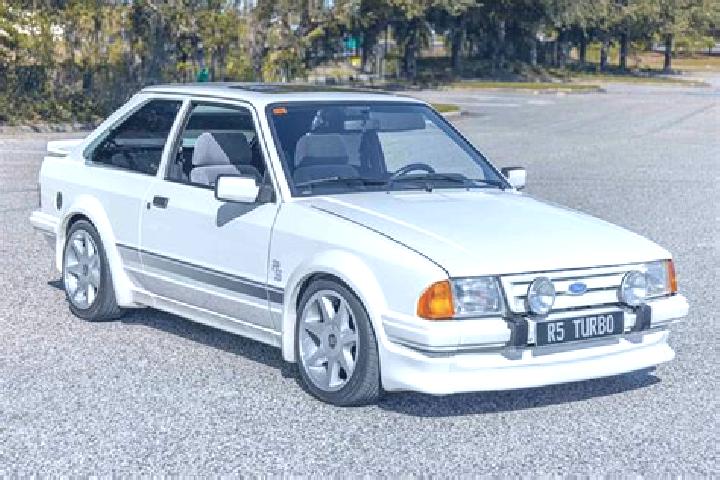 escort Ebra