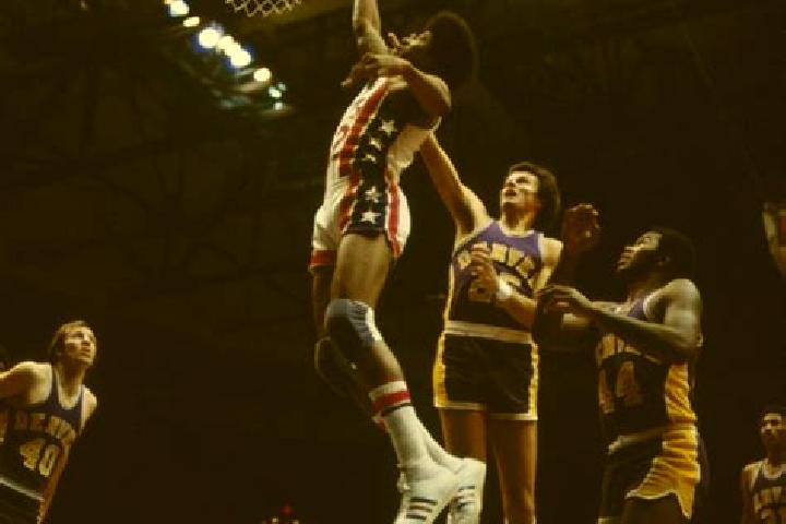 escort Erving
