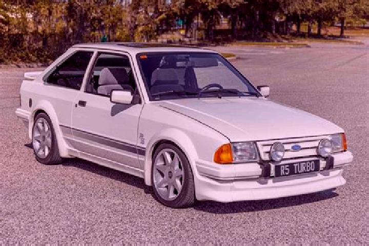 escort Ivot