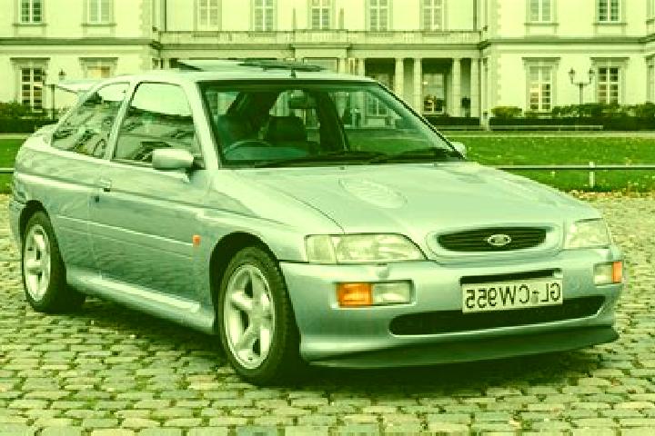 escort Maclear