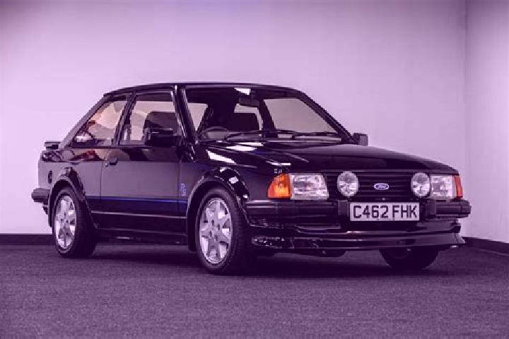 escort Pulligny