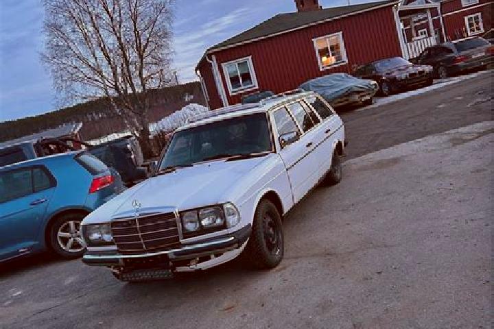 escort Risoegrund