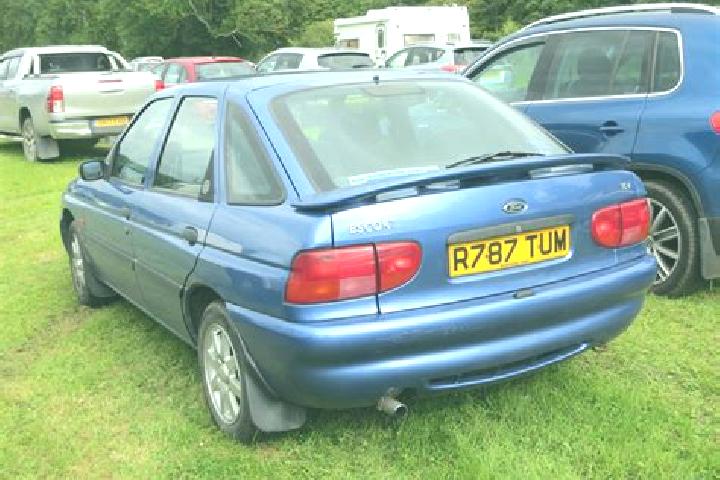 escort Woolpit