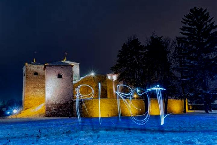 Escorts Athmallik, India — Local Companions